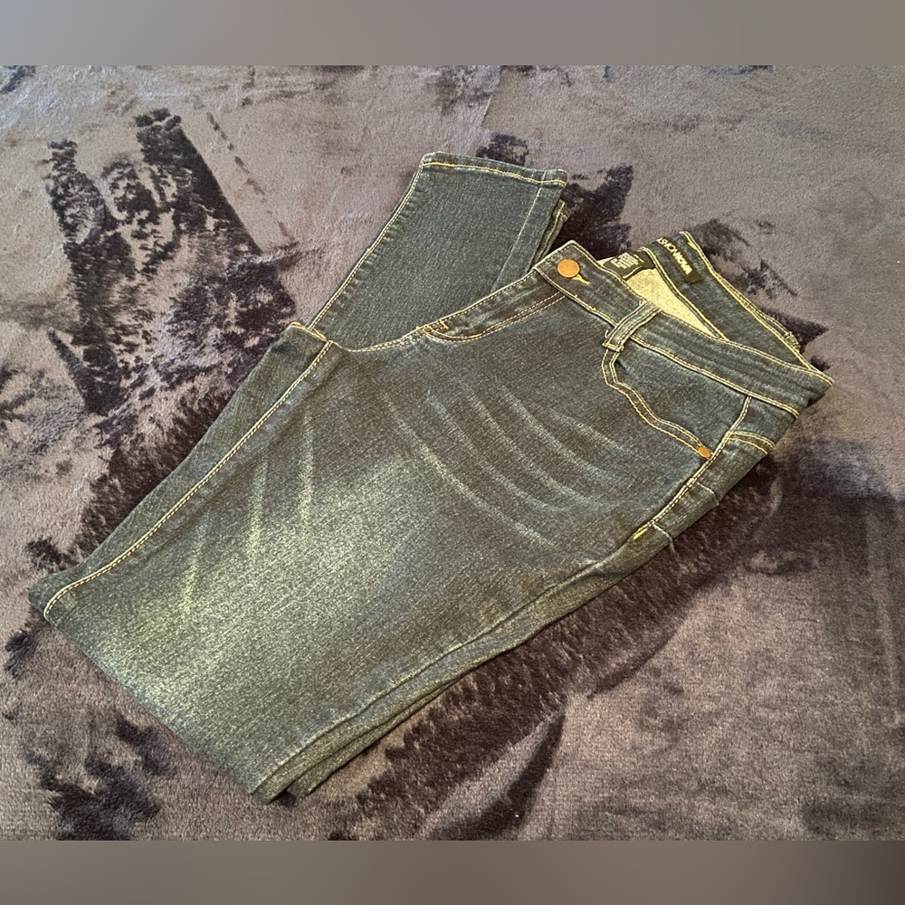Fashion Nova Denim High Rise Jeans